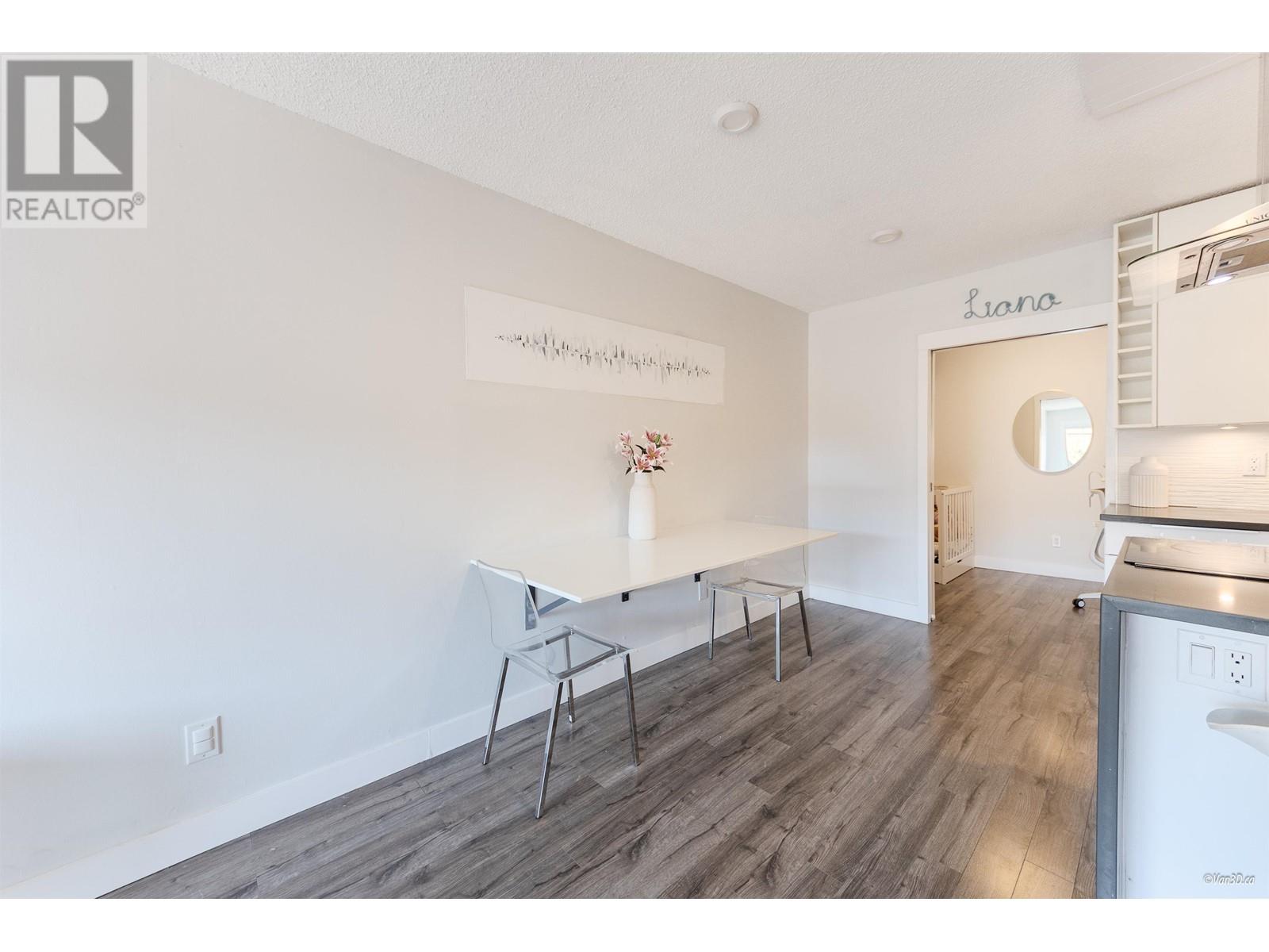 101 225 W 3rd Street, North Vancouver, British Columbia  V7M 1E9 - Photo 6 - R2992142