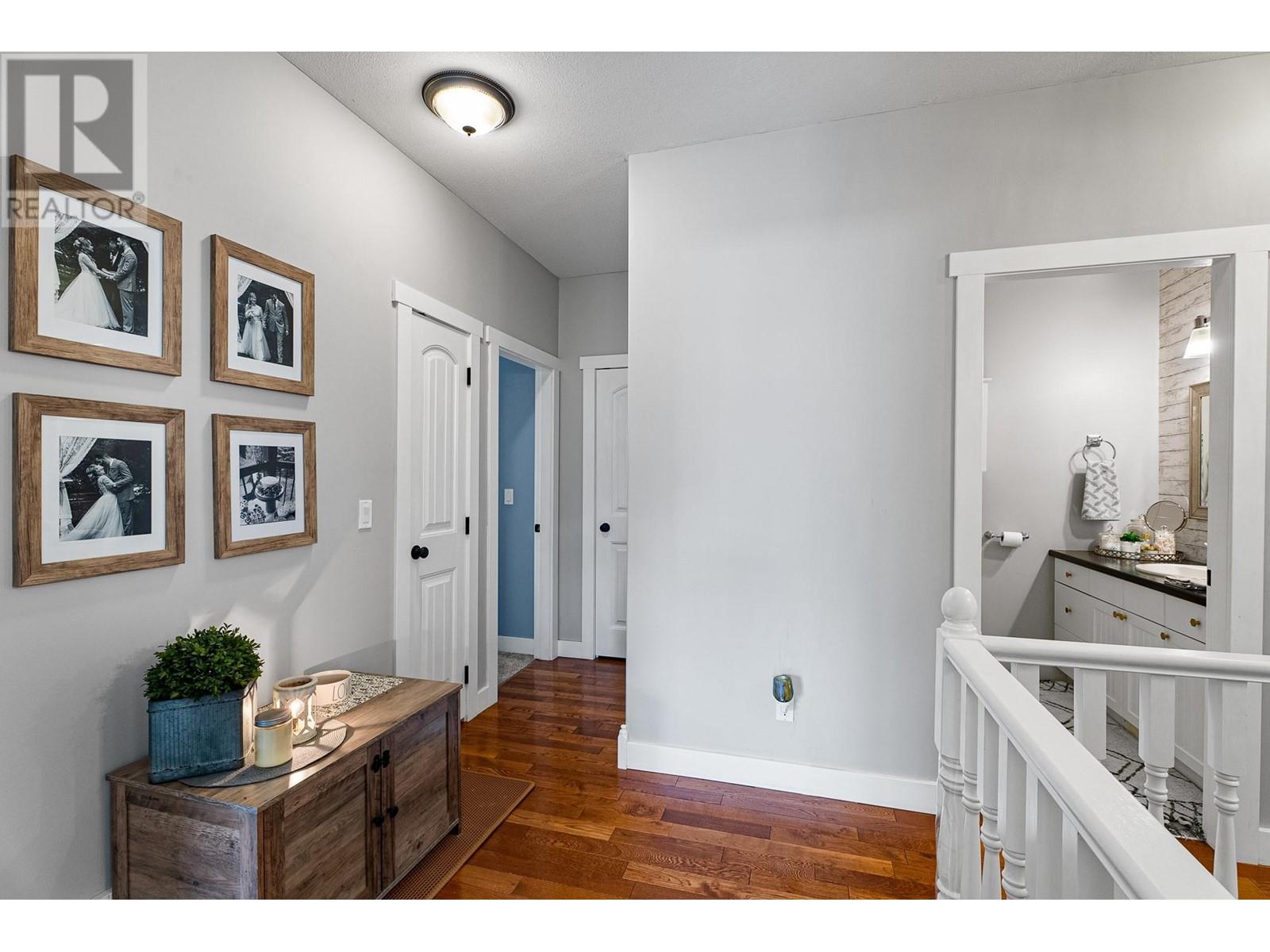 Property at 206 o'connor Road image 3