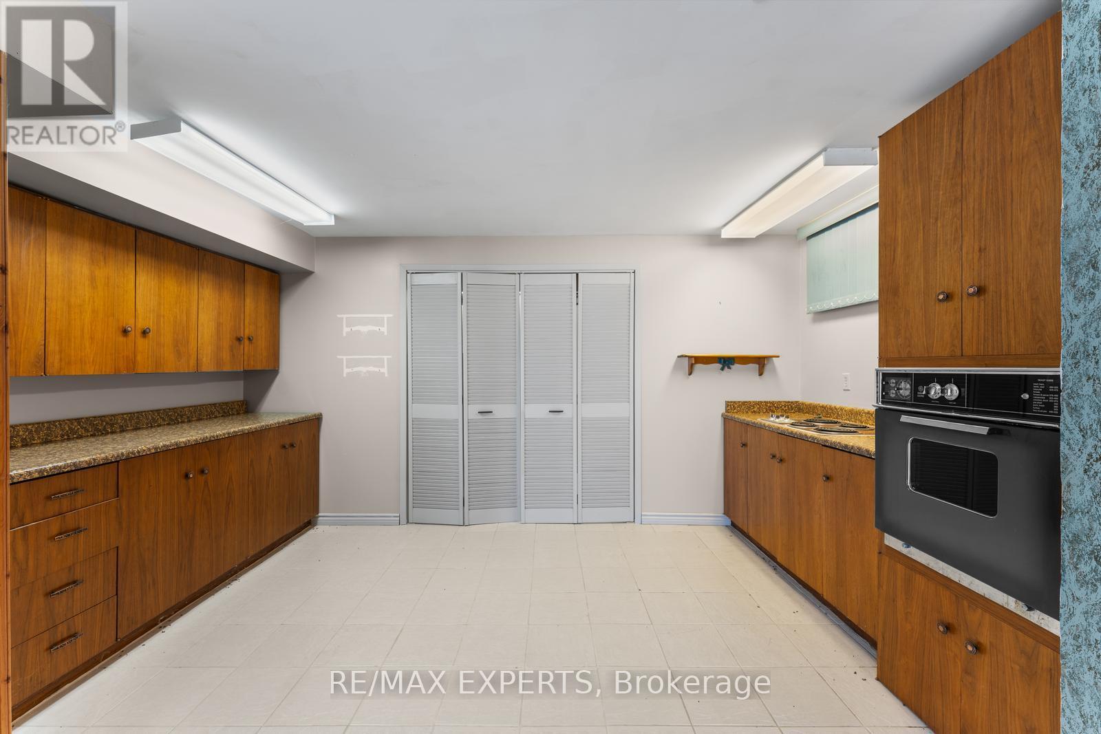 16 Millwood Parkway, Vaughan, Ontario  L4H 4X5 - Photo 30 - N12094177