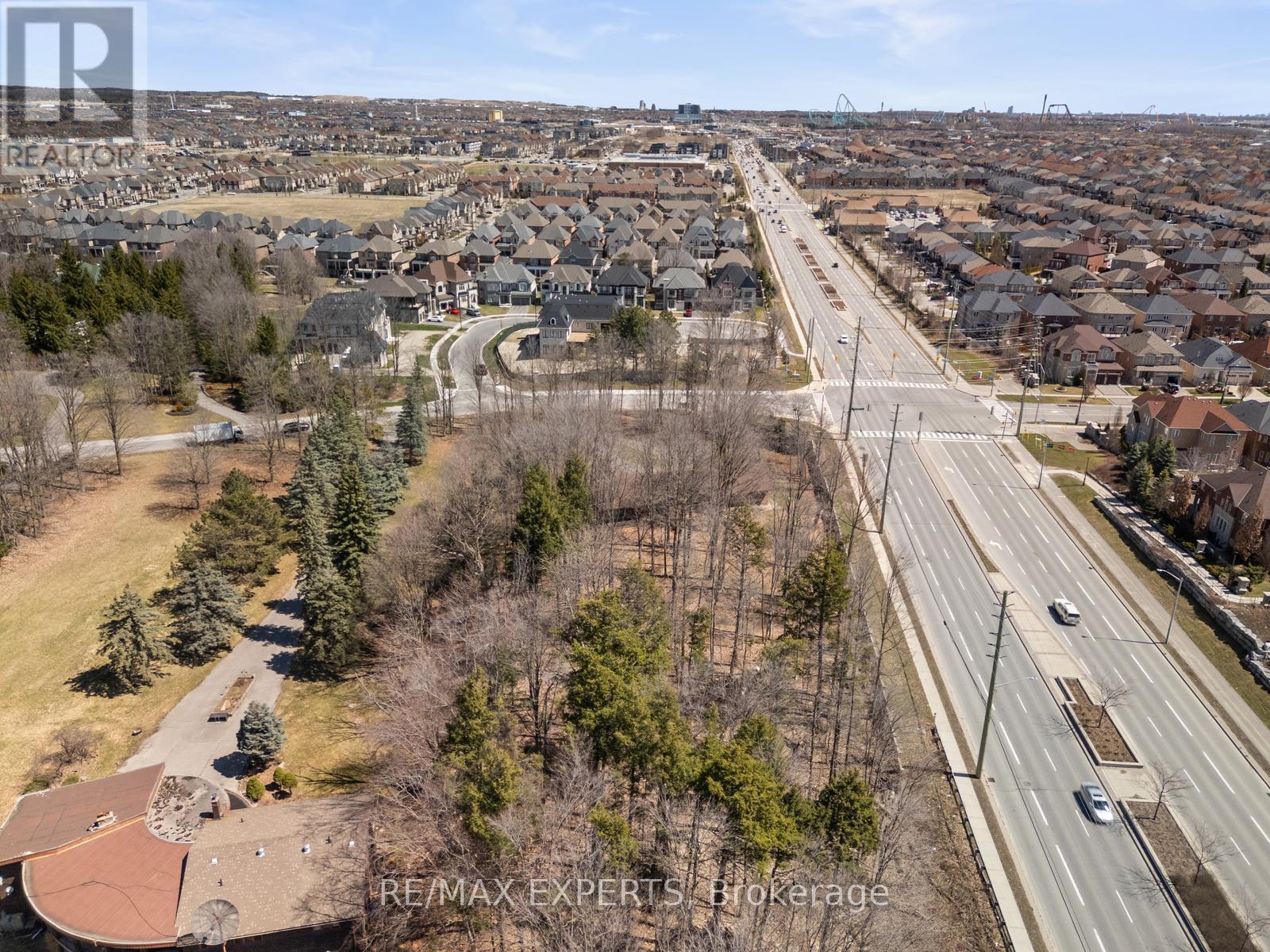16 Millwood Parkway, Vaughan, Ontario  L4H 4X5 - Photo 41 - N12094177