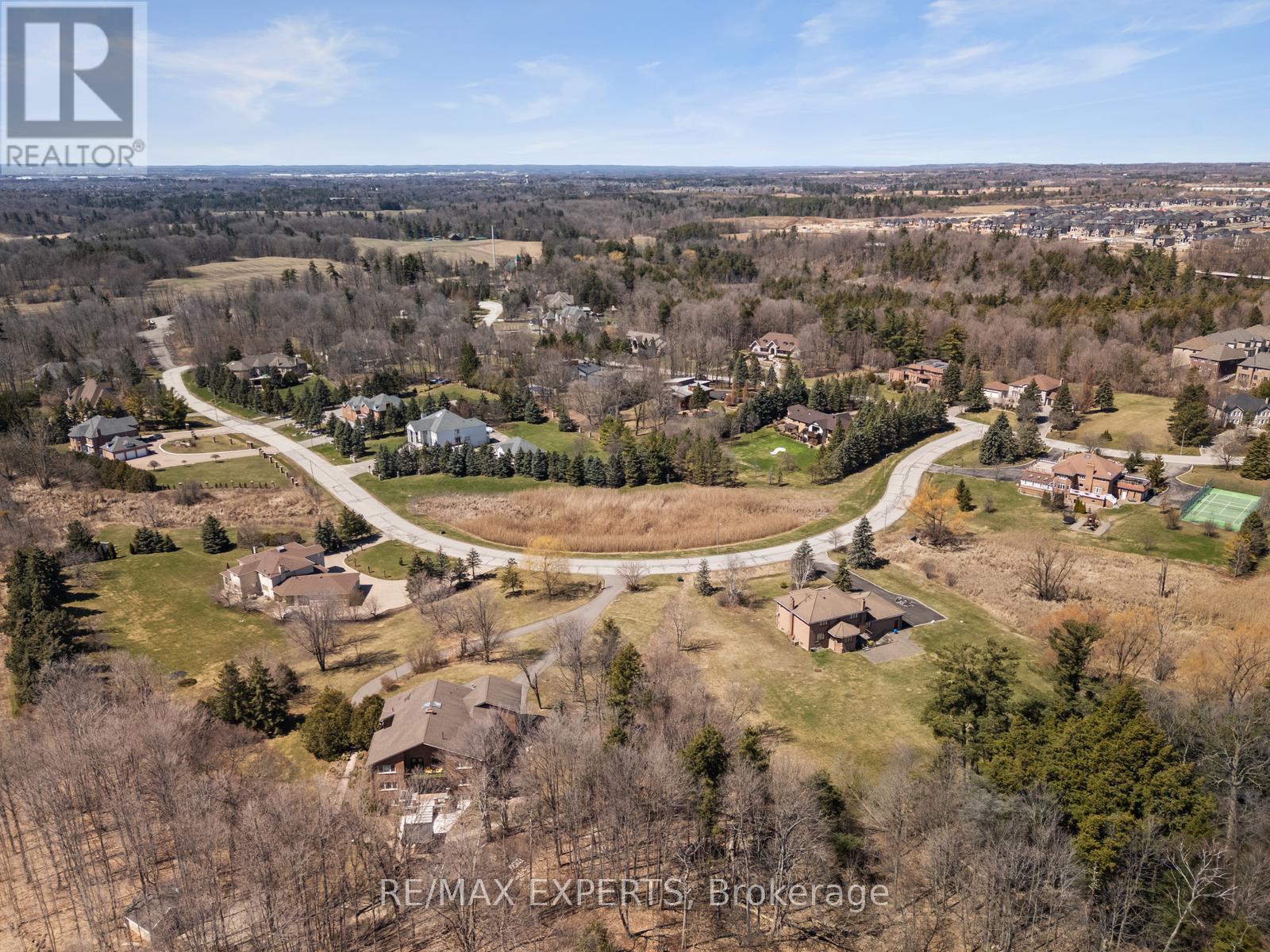 16 Millwood Parkway, Vaughan, Ontario  L4H 4X5 - Photo 43 - N12094177