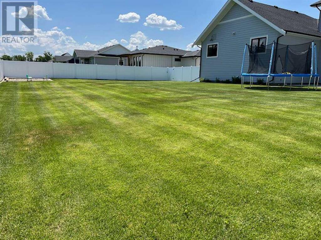 55 N 300 W, Raymond, Alberta  T0K 2S0 - Photo 21 - A2211824