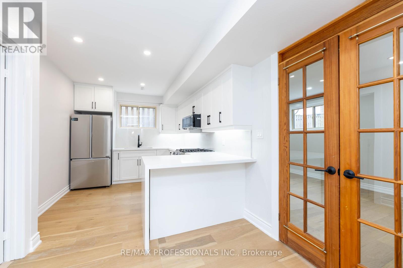(Lower) - 468 Gowland Crescent, Milton, Ontario  L9T 4E5 - Photo 11 - W12094198