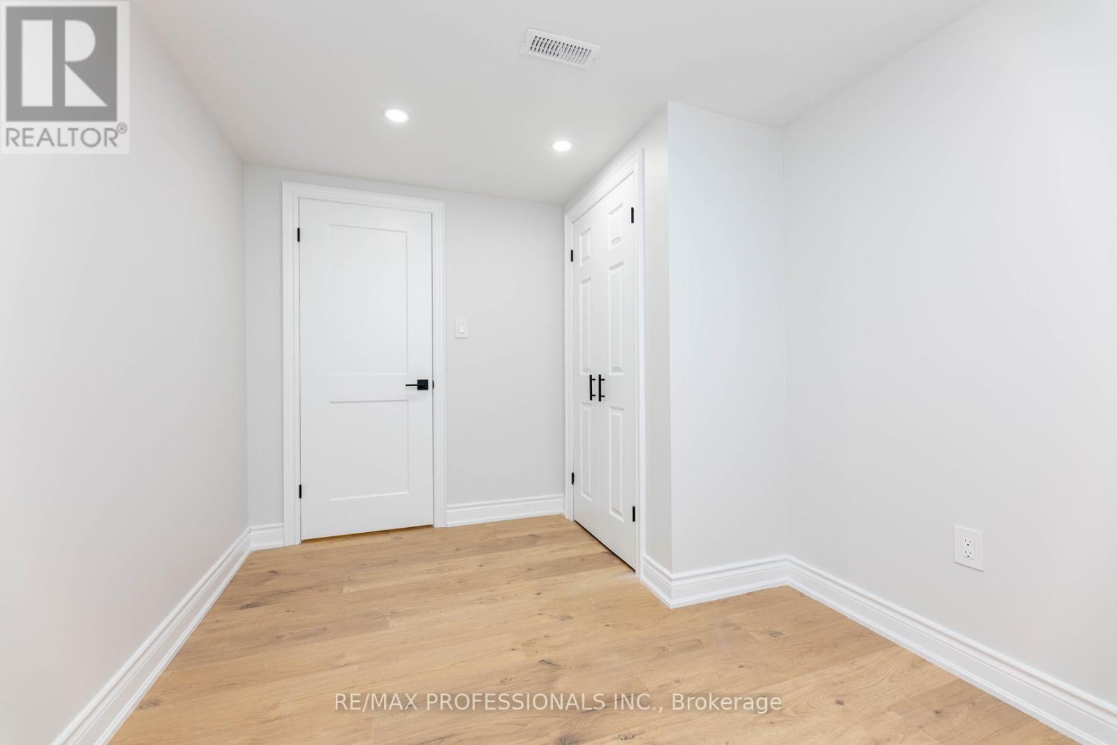 (Lower) - 468 Gowland Crescent, Milton, Ontario  L9T 4E5 - Photo 26 - W12094198