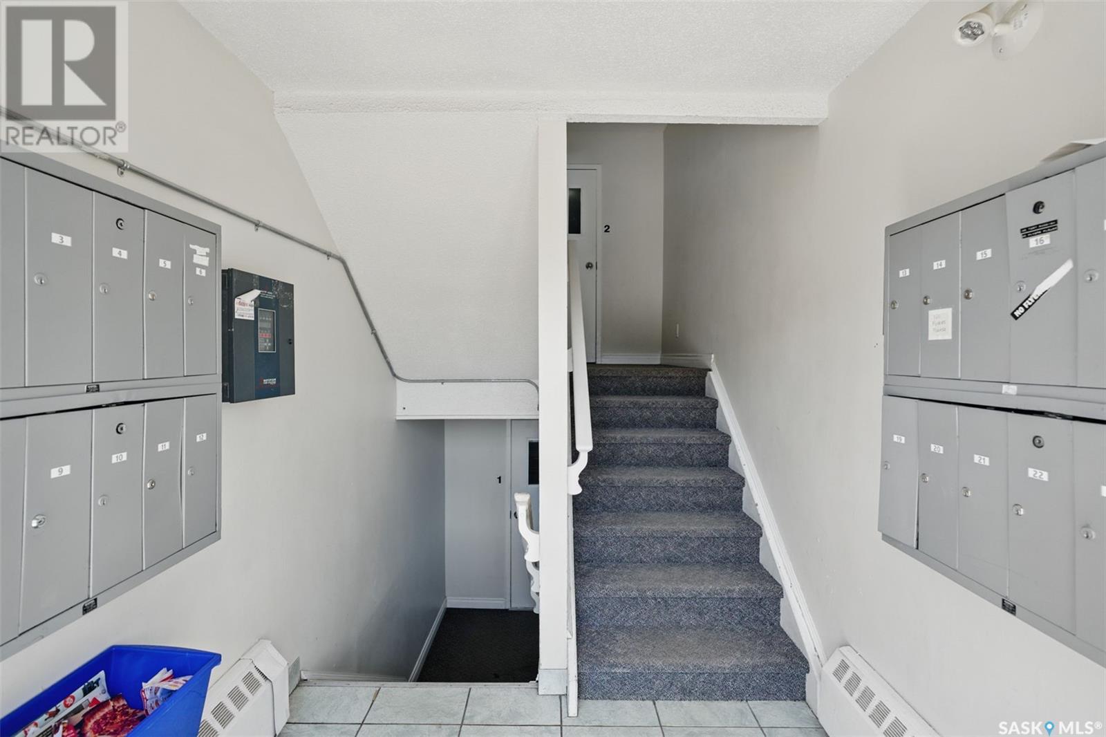 Property at 8 3809 Luther PLACE image 3