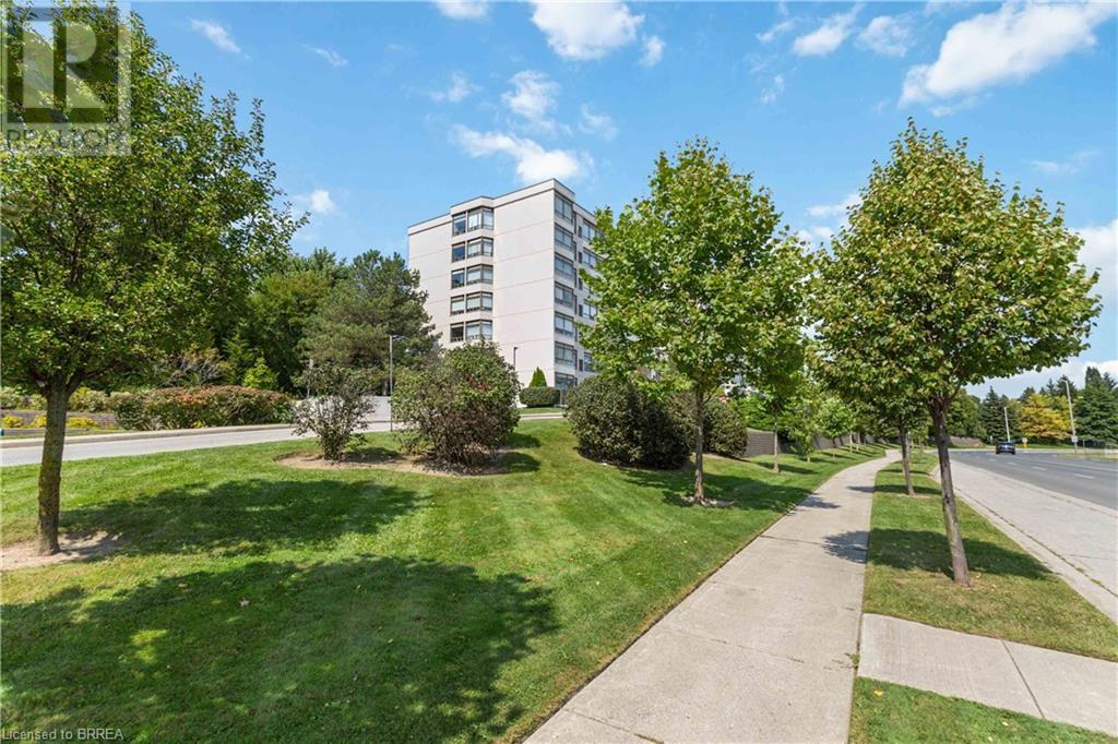 Photo 24 of 33 for 521 Riverside Drive Unit# 209