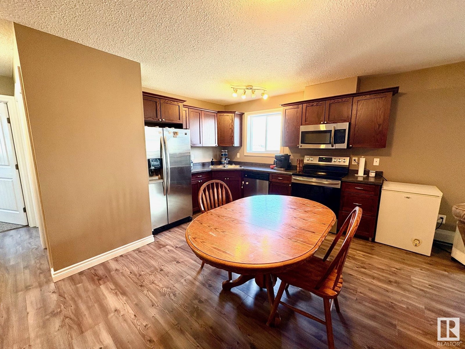 #201 4318 50 Av, Bonnyville Town, Alberta  T9N 0B5 - Photo 3 - E4431981