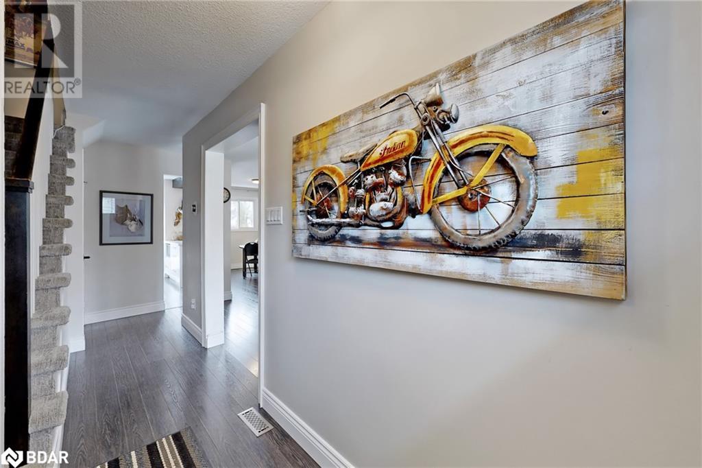 Property at 42 JANICE Drive image 5