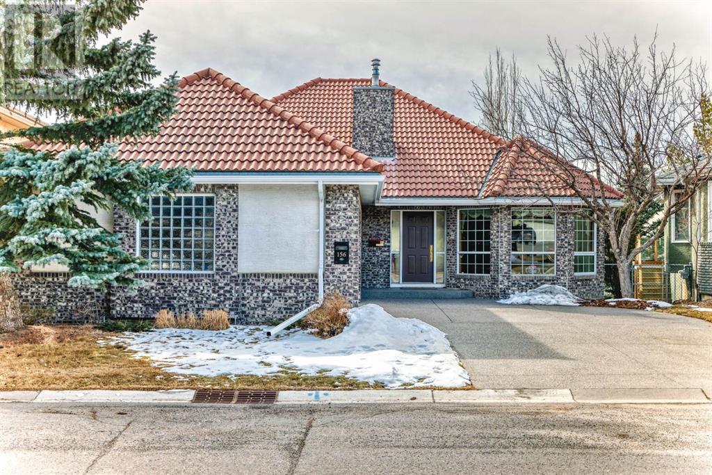 Property at 156 Scenic Ridge Crescent NW image 1