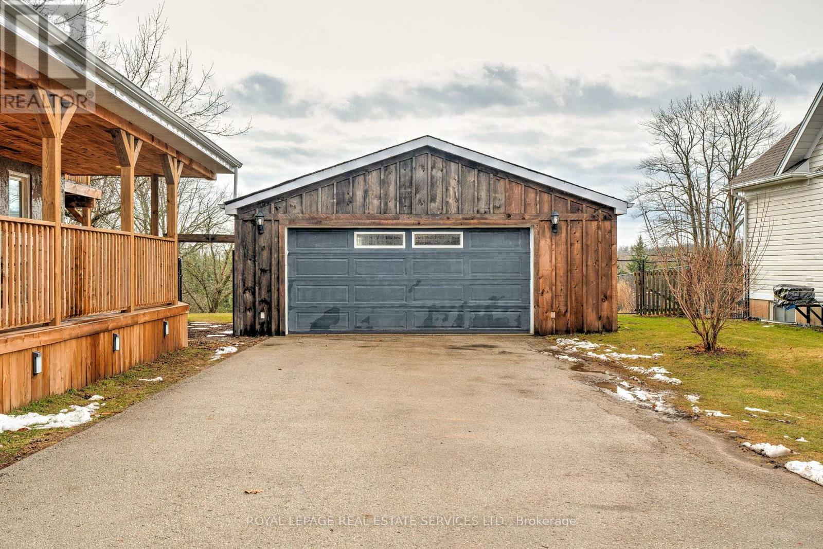 Property at 312 CARLISLE ROAD image 2