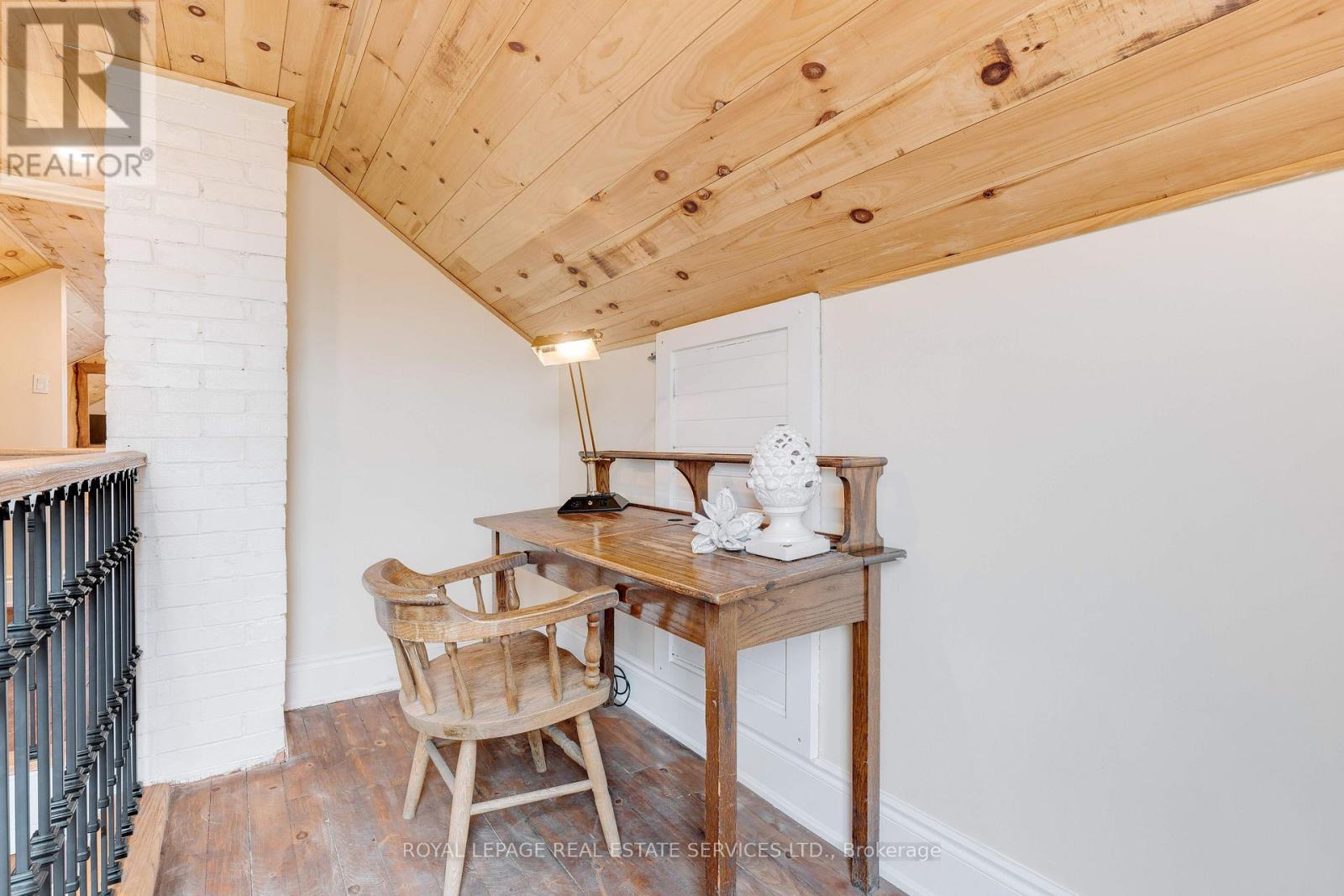 312 Carlisle Road, Hamilton, Ontario  L0R 1H2 - Photo 23 - X12094261