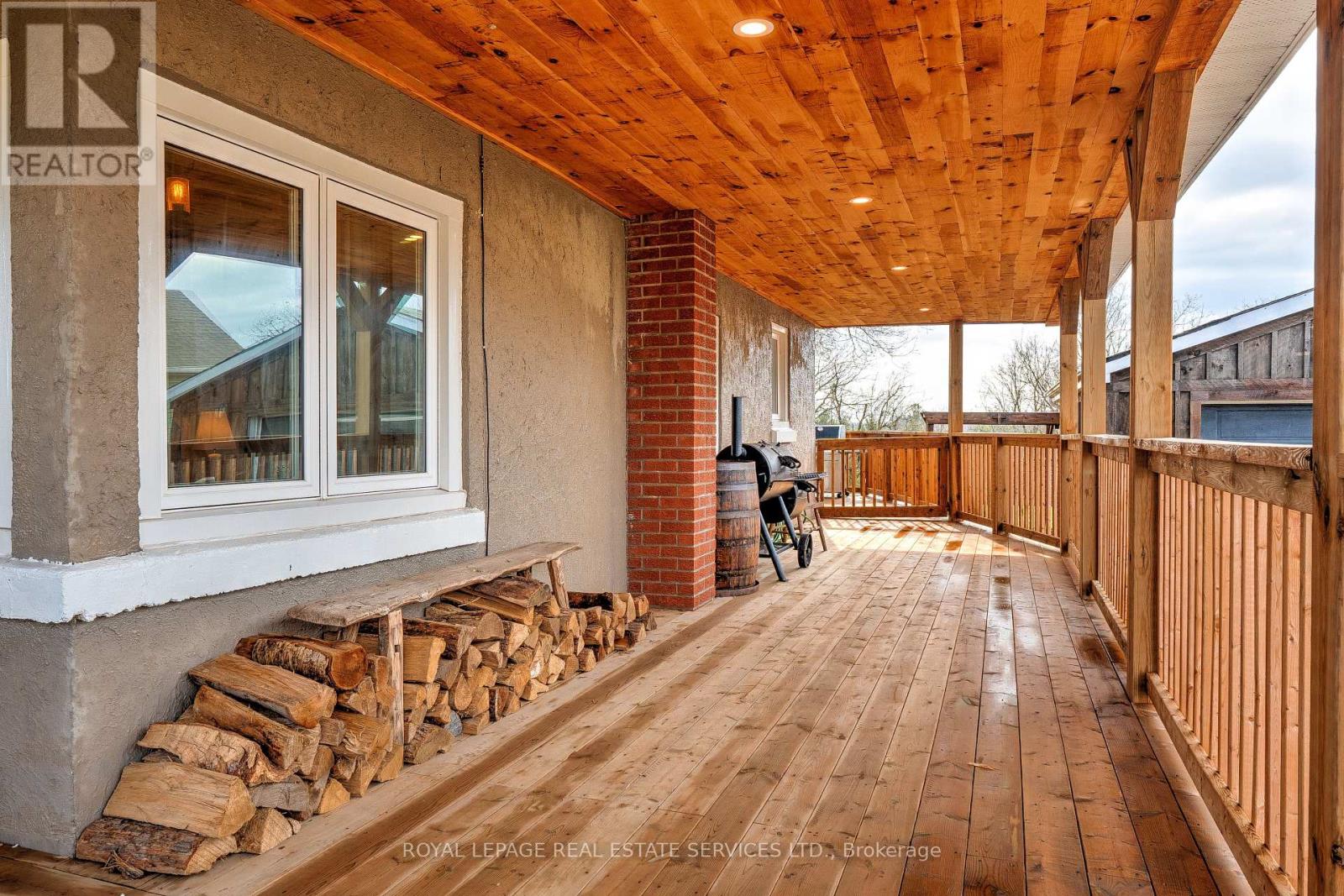 Property at 312 CARLISLE ROAD image 3
