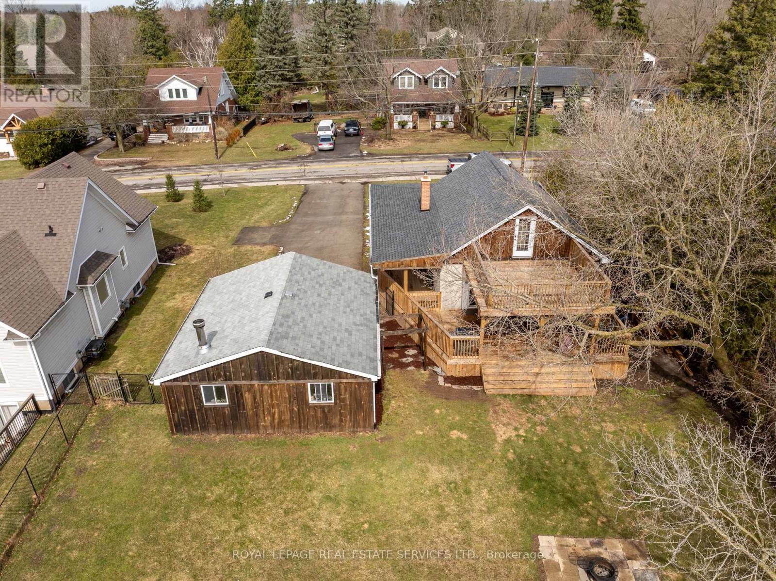 312 Carlisle Road, Hamilton, Ontario  L0R 1H2 - Photo 44 - X12094261