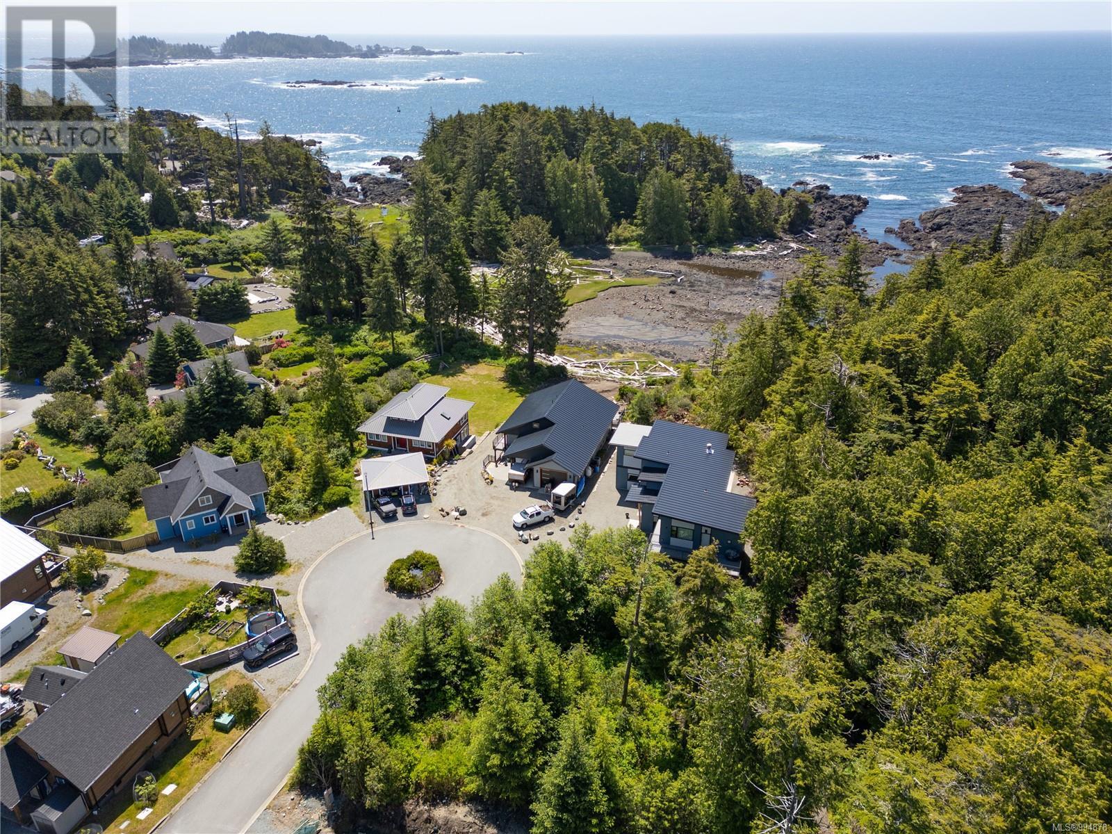 342 Pass Of Melfort Pl, Ucluelet, British Columbia  V0R 3A0 - Photo 7 - 994878