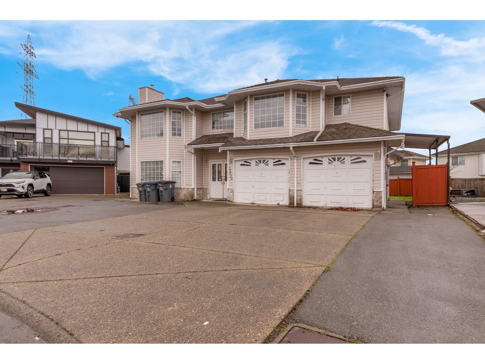 Property at 12526 75A AVENUE image 2