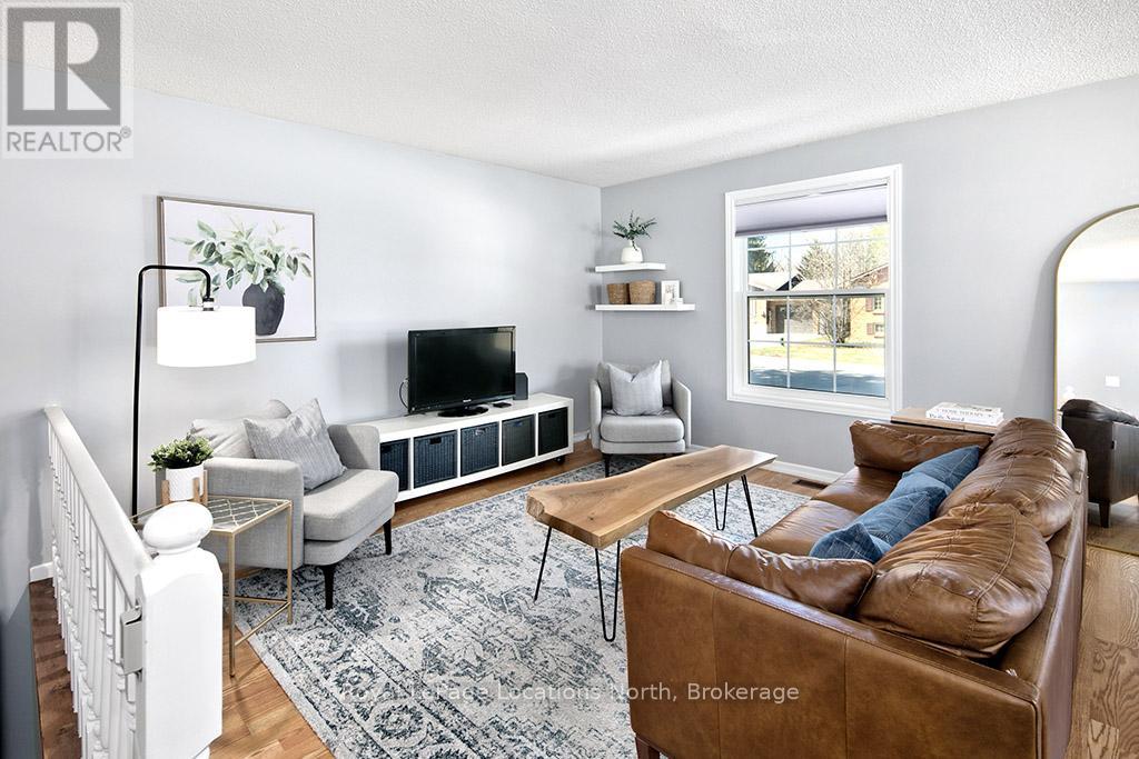 Property at 33 BLAKE STREET image 3
