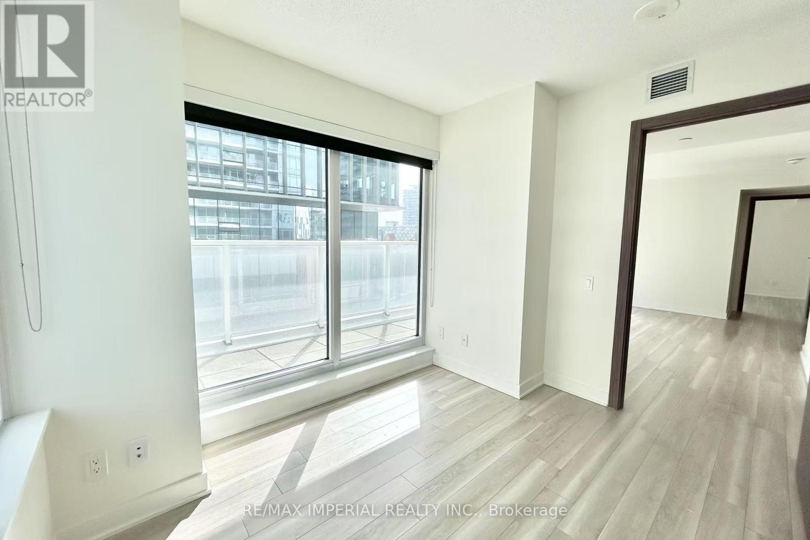 611 - 19 Bathurst Street, Toronto (Waterfront Communities), Ontario  M5V 0N2 - Photo 8 - C12094290