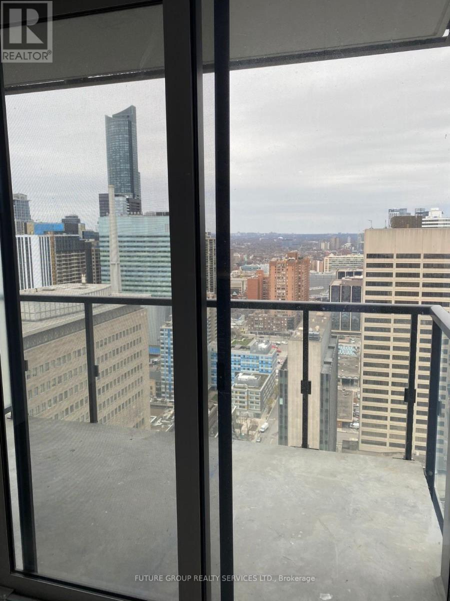 2406 - 488 University Avenue, Toronto, Ontario  M5G 0C1 - Photo 22 - C12094304
