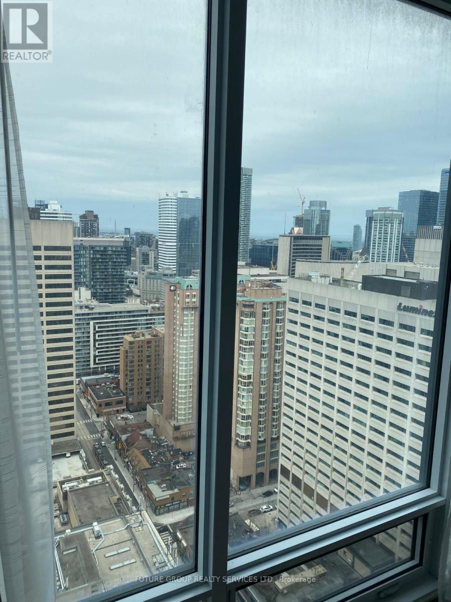 2406 - 488 University Avenue, Toronto, Ontario  M5G 0C1 - Photo 27 - C12094304