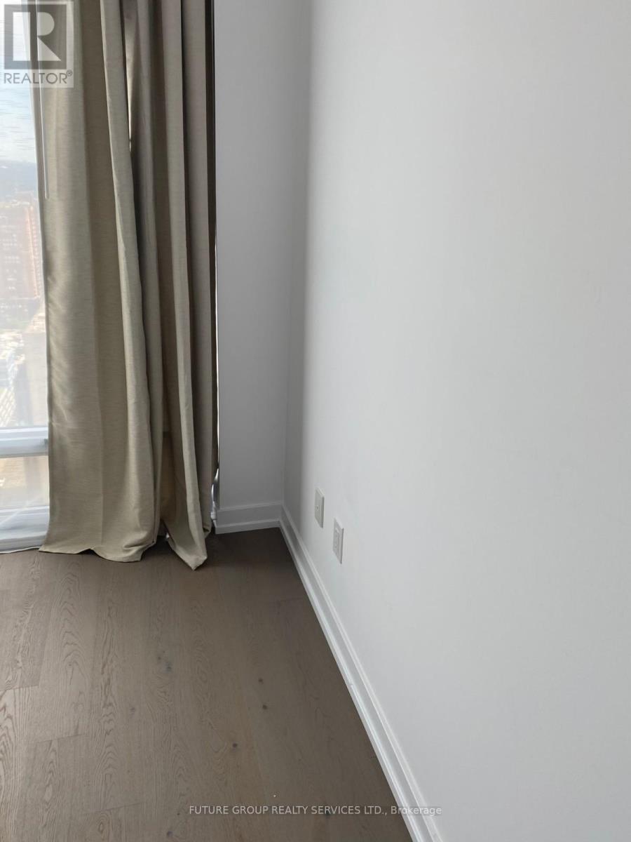 2406 - 488 University Avenue, Toronto, Ontario  M5G 0C1 - Photo 7 - C12094304