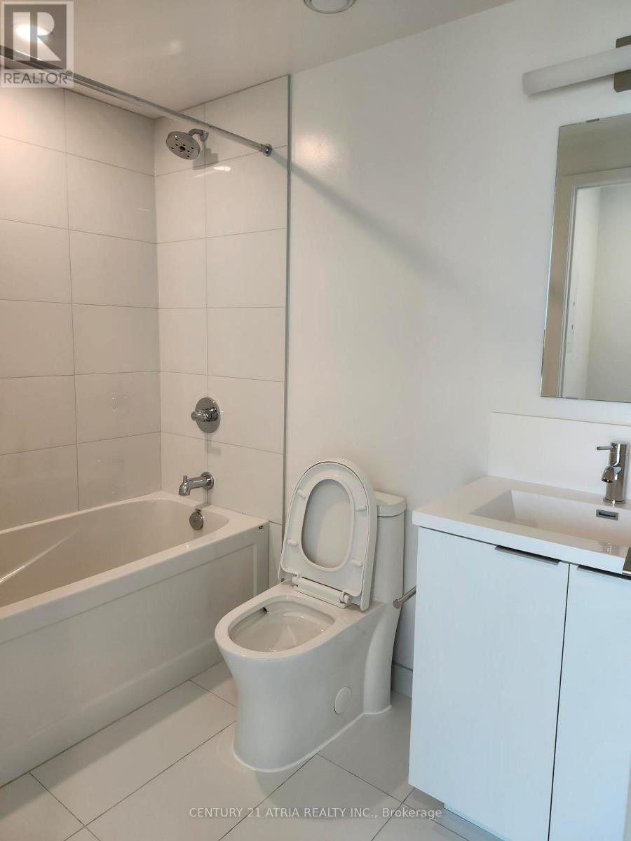 1602 - 238 Simcoe Street, Toronto, Ontario  M5T 0E2 - Photo 7 - C12094306