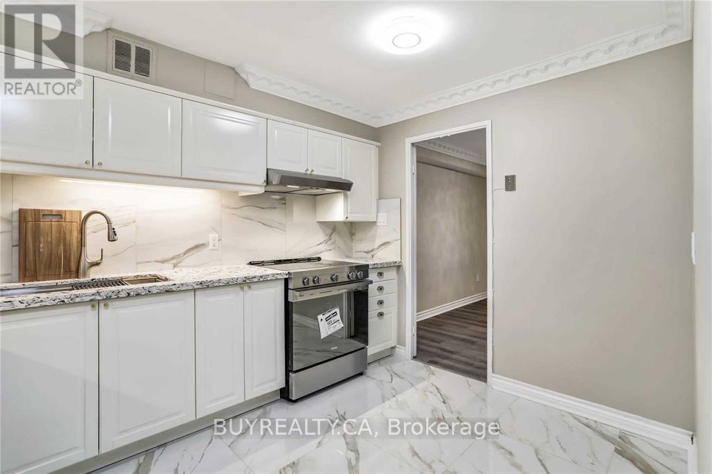 710 - 80 Inverlochy Boulevard, Markham, Ontario  L3T 4P3 - Photo 15 - N12094296