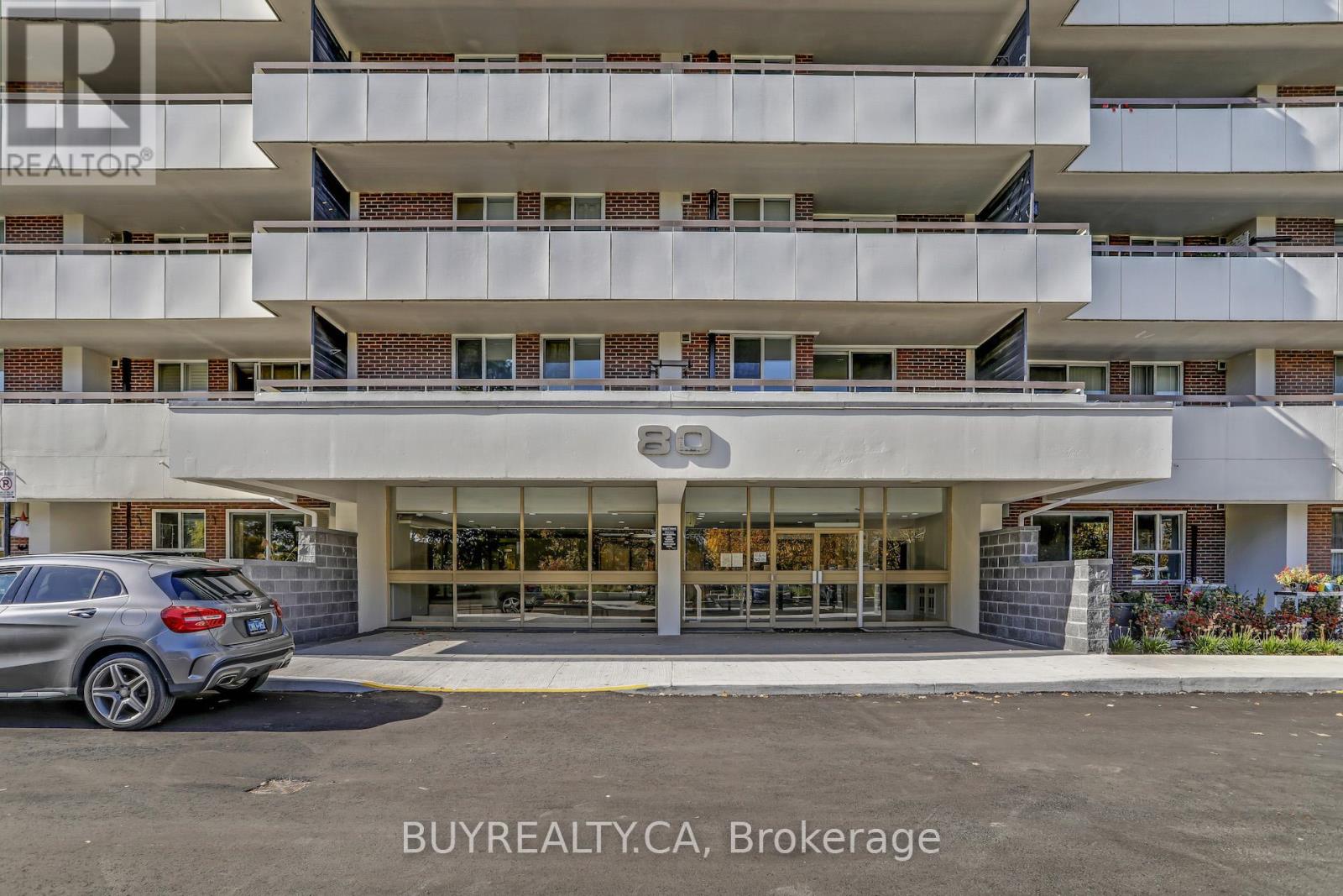710 - 80 Inverlochy Boulevard, Markham, Ontario  L3T 4P3 - Photo 2 - N12094296