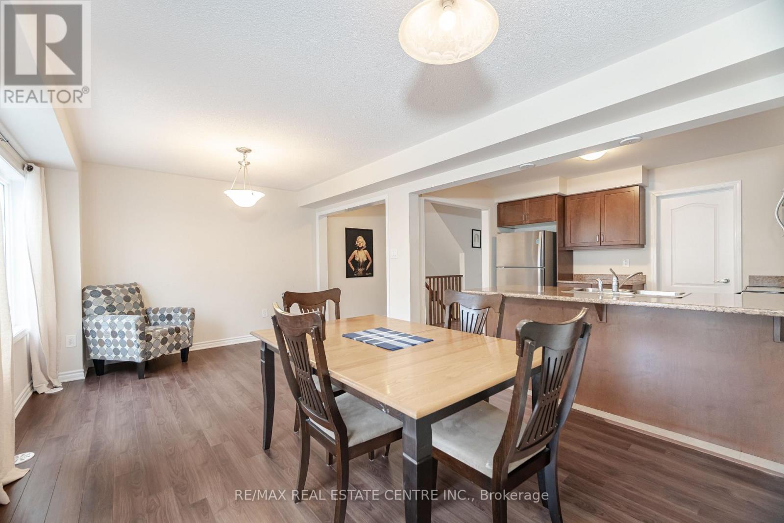 18 Allium Road, Brampton, Ontario  L7A 4H5 - Photo 11 - W12094279