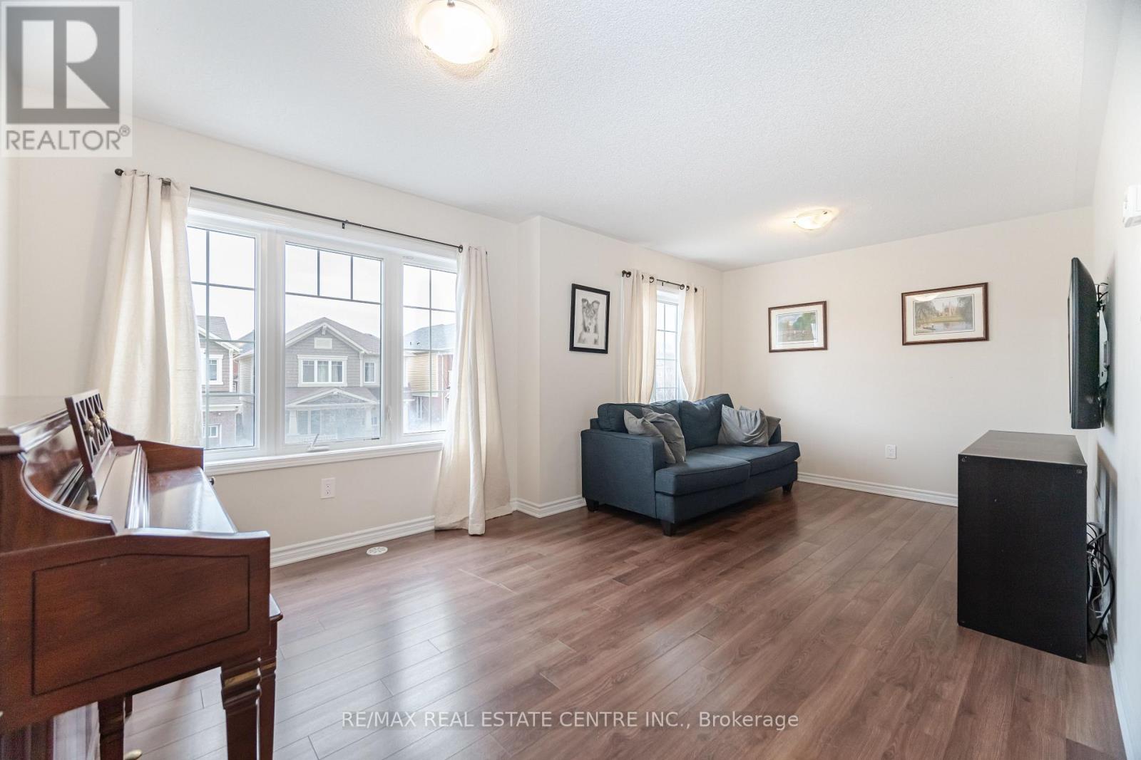 18 Allium Road, Brampton, Ontario  L7A 4H5 - Photo 12 - W12094279