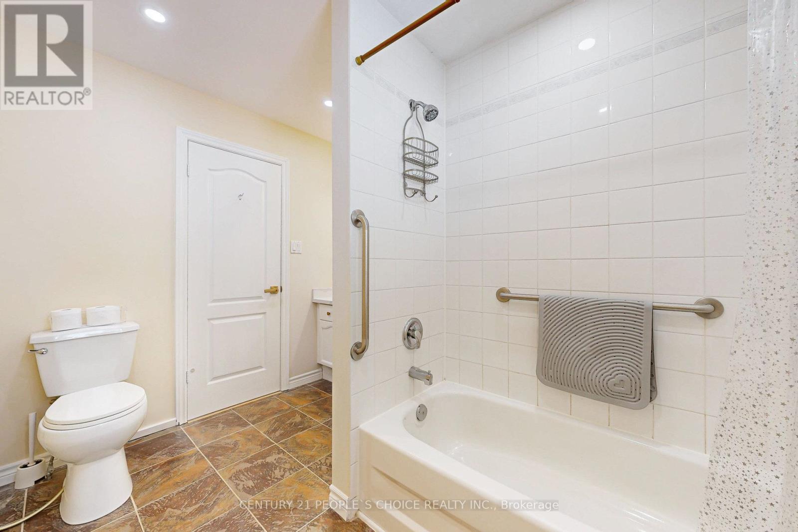 19 Mckitrick Drive, Orangeville, Ontario  L9W 5C2 - Photo 27 - W12094312