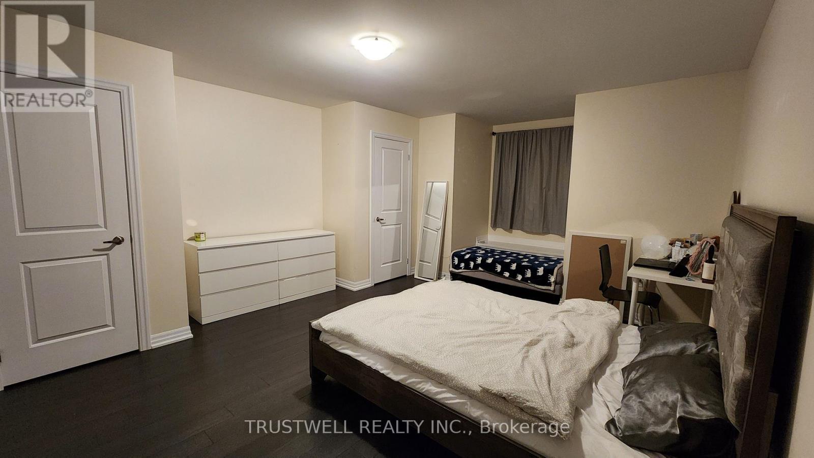 82 Cannery Drive, Niagara-On-The-Lake, Ontario  L0S 1J1 - Photo 13 - X12094309