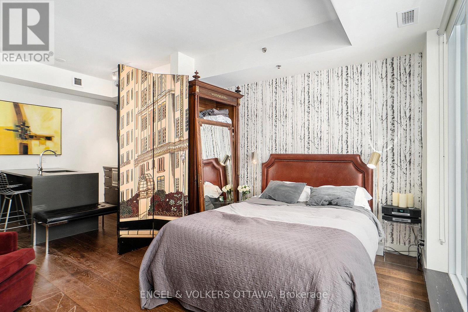 406 - 428 Sparks Street, Ottawa, Ontario  K1R 0B3 - Photo 18 - X12094338