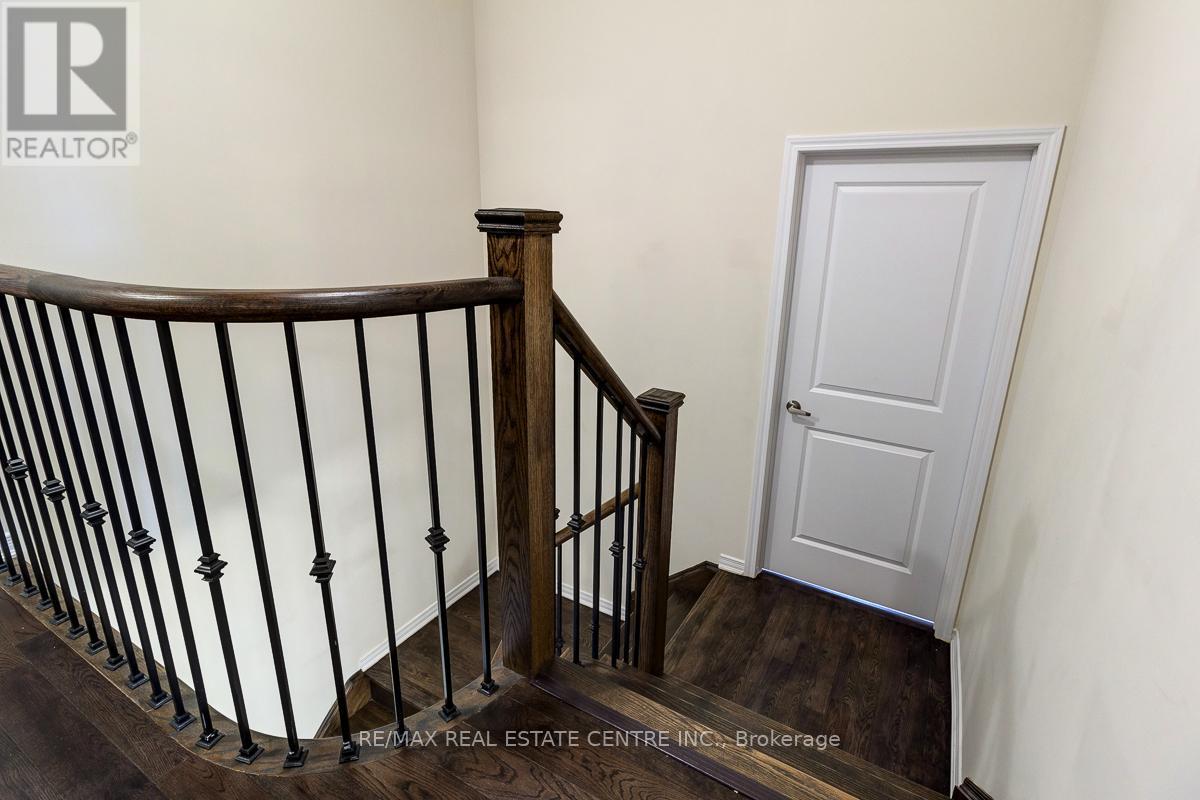 36 Fleming Crescent, Haldimand, Ontario  N3W 0C4 - Photo 22 - X12041899