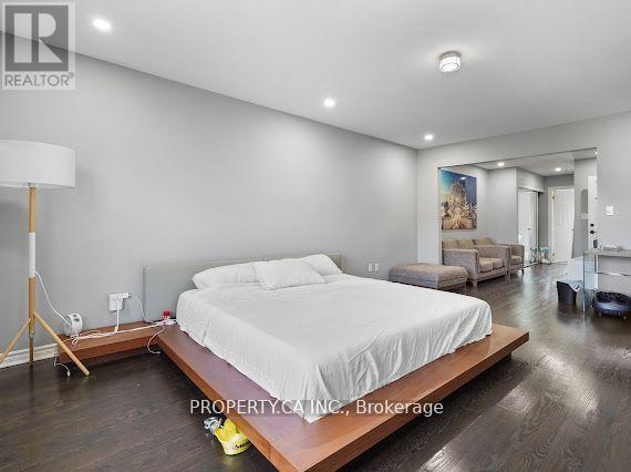 233 David Dunlap Circle E, Toronto, Ontario  M3C 4B9 - Photo 15 - C12094334