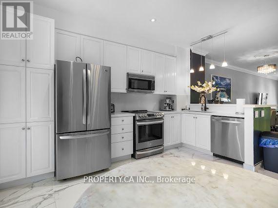 233 David Dunlap Circle E, Toronto, Ontario  M3C 4B9 - Photo 17 - C12094334