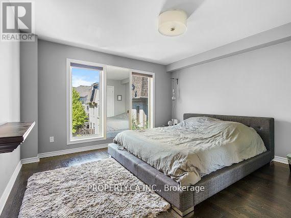 233 David Dunlap Circle E, Toronto, Ontario  M3C 4B9 - Photo 7 - C12094334