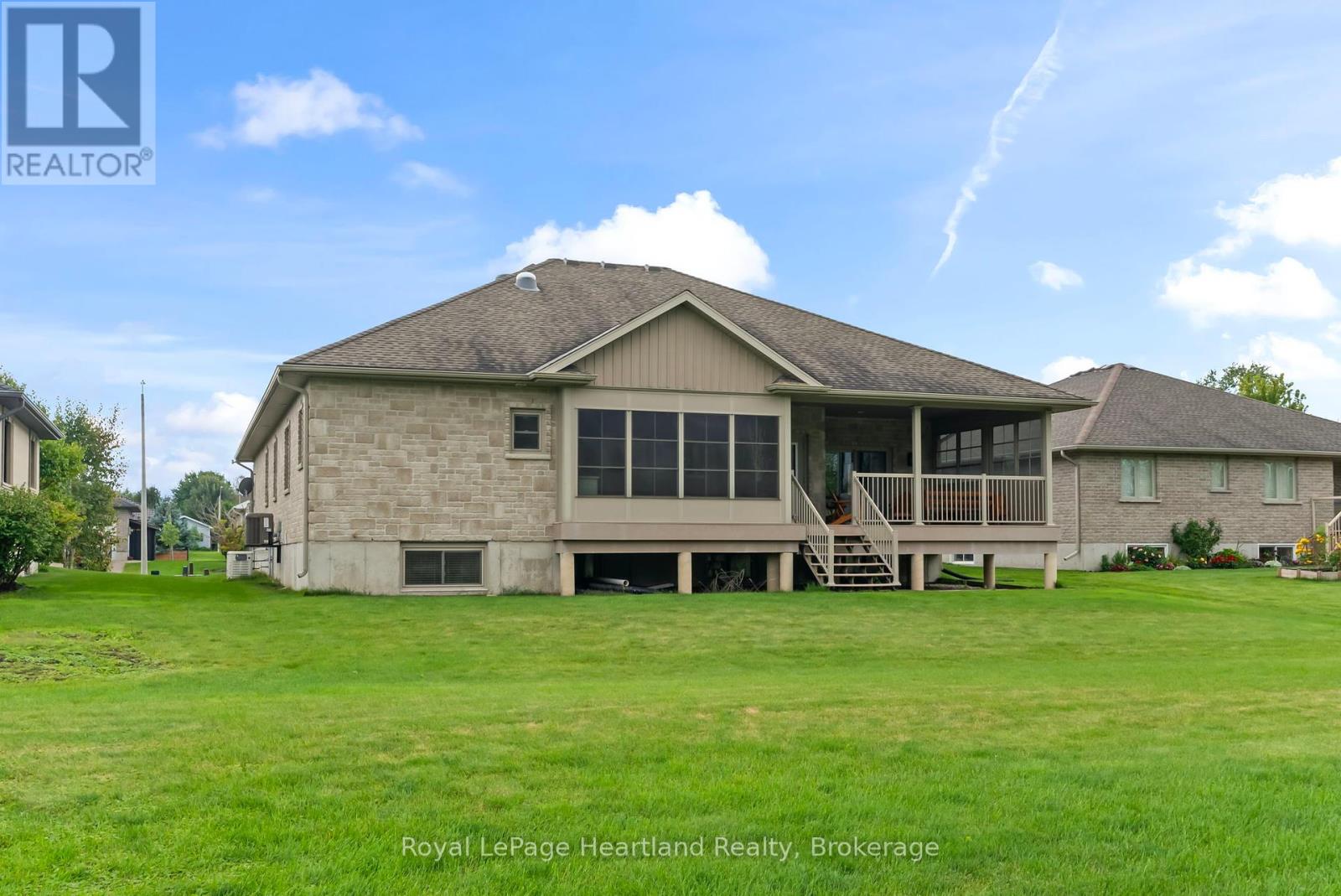 221 John Street, Minto, Ontario  N0G 1Z0 - Photo 42 - X12094372