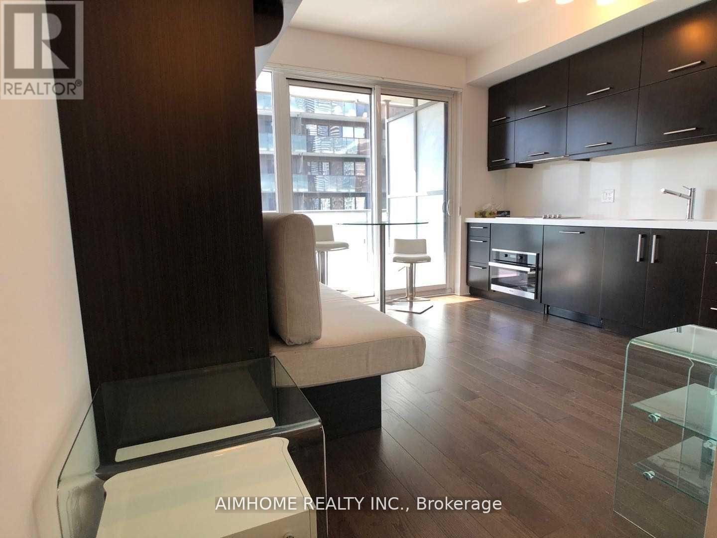 707 - 1080 Bay Street, Toronto, Ontario  M5S 0A5 - Photo 8 - C12094353