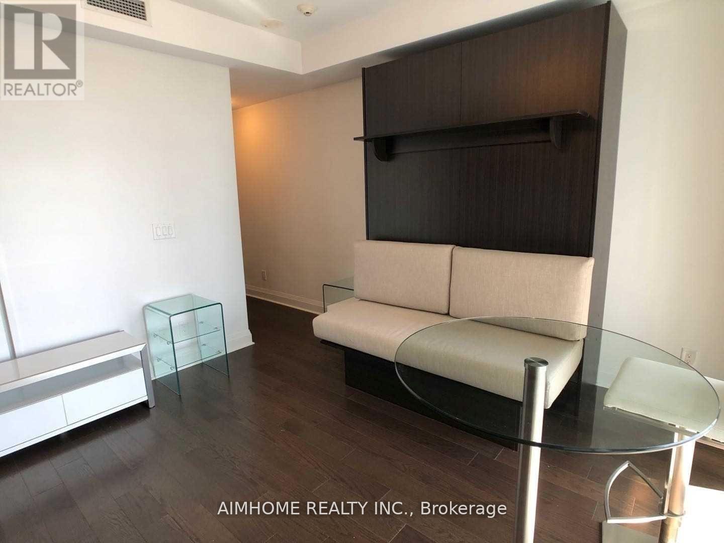 707 - 1080 Bay Street, Toronto, Ontario  M5S 0A5 - Photo 9 - C12094353
