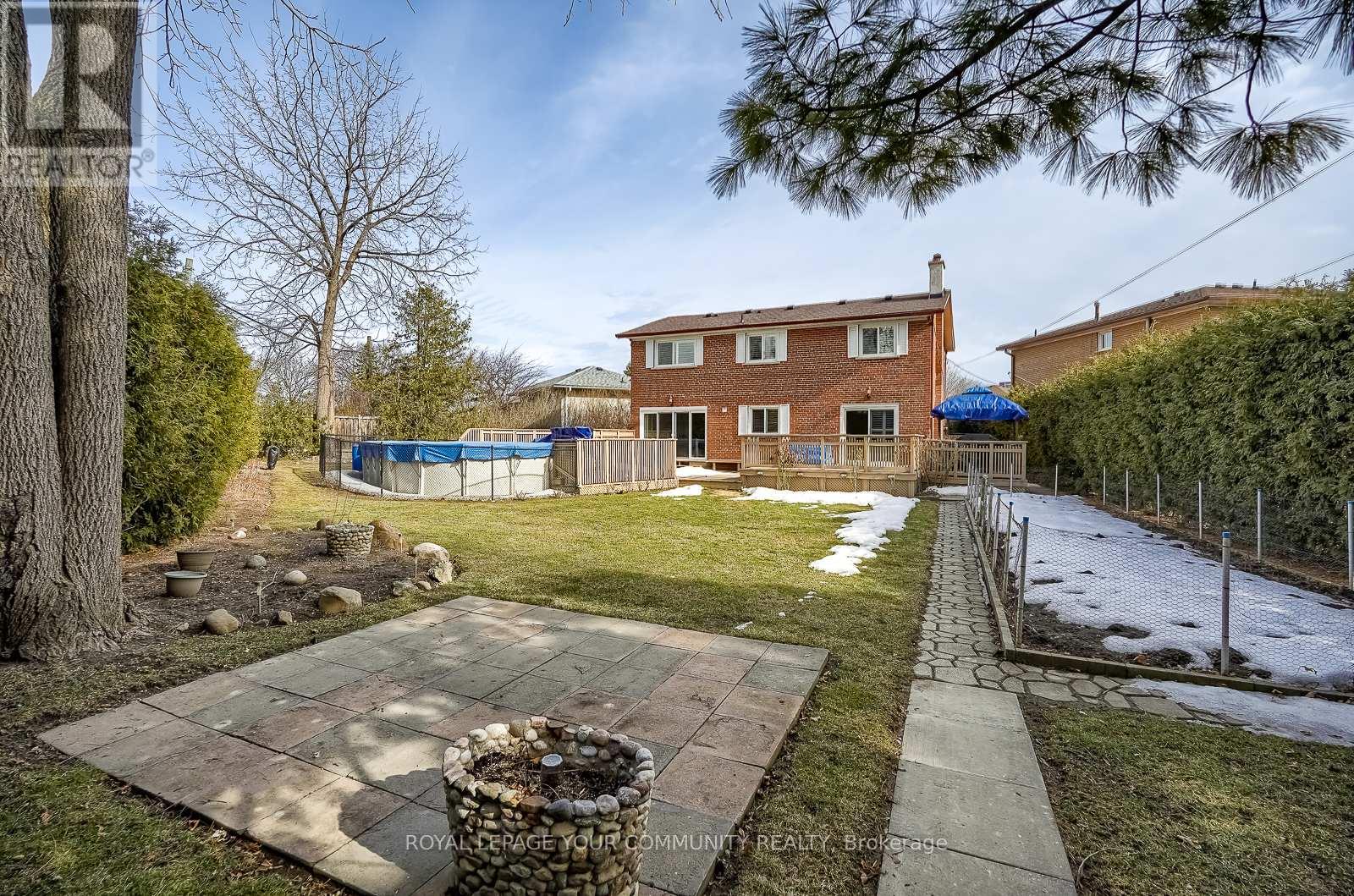18 Terryellen Crescent, Toronto, Ontario  M9C 1H7 - Photo 45 - W12094364