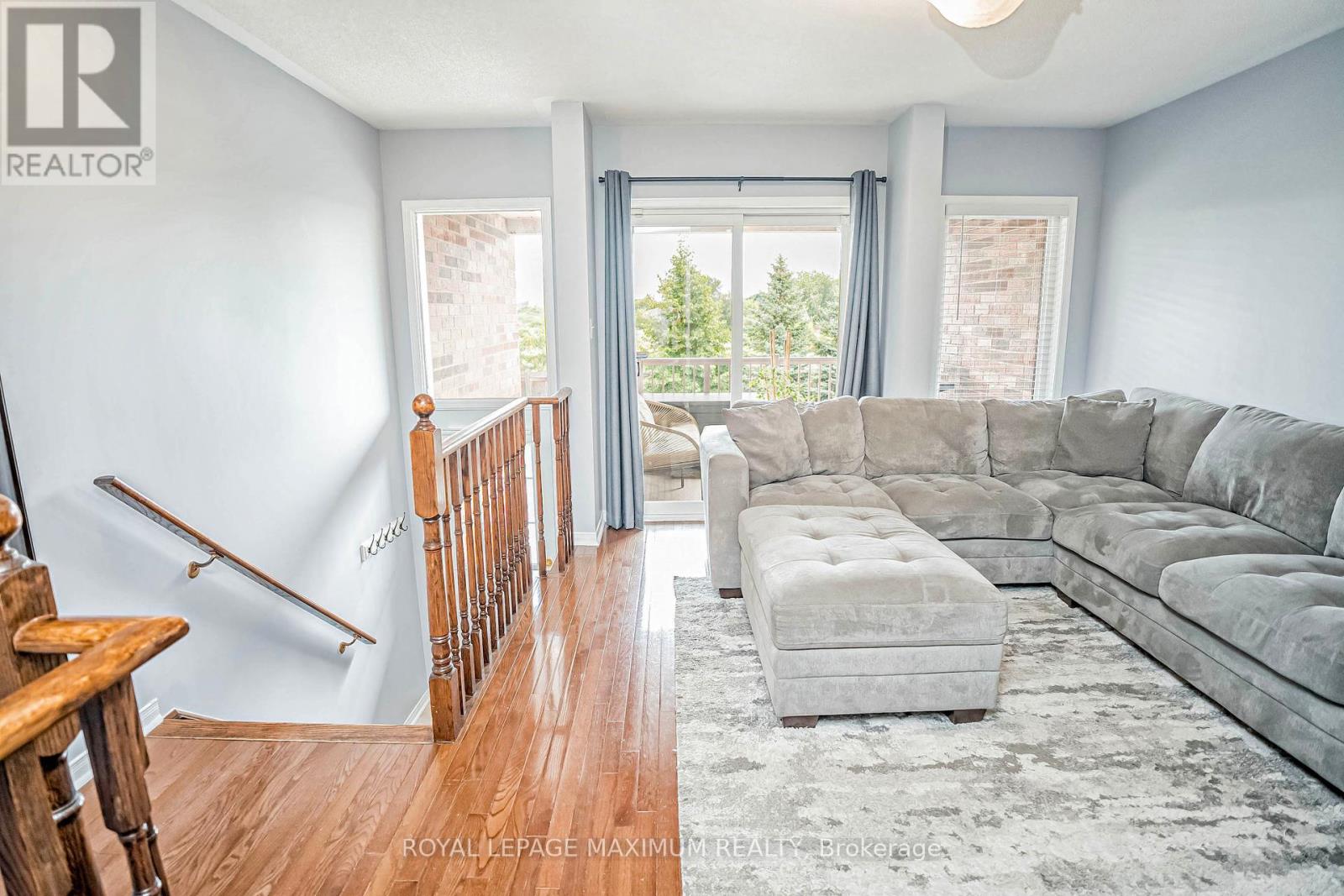 31 Joseph Griffith Lane, Toronto, Ontario  M3L 0C8 - Photo 8 - W12094373