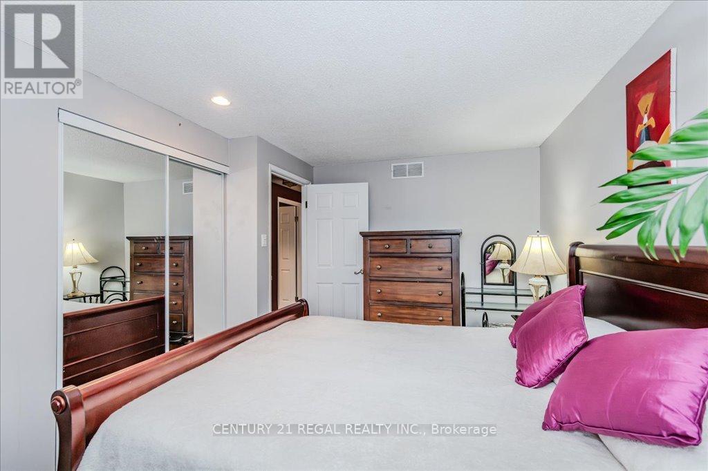 107 Roseneath Crescent, Kitchener, Ontario  N2E 1V8 - Photo 29 - X12094383