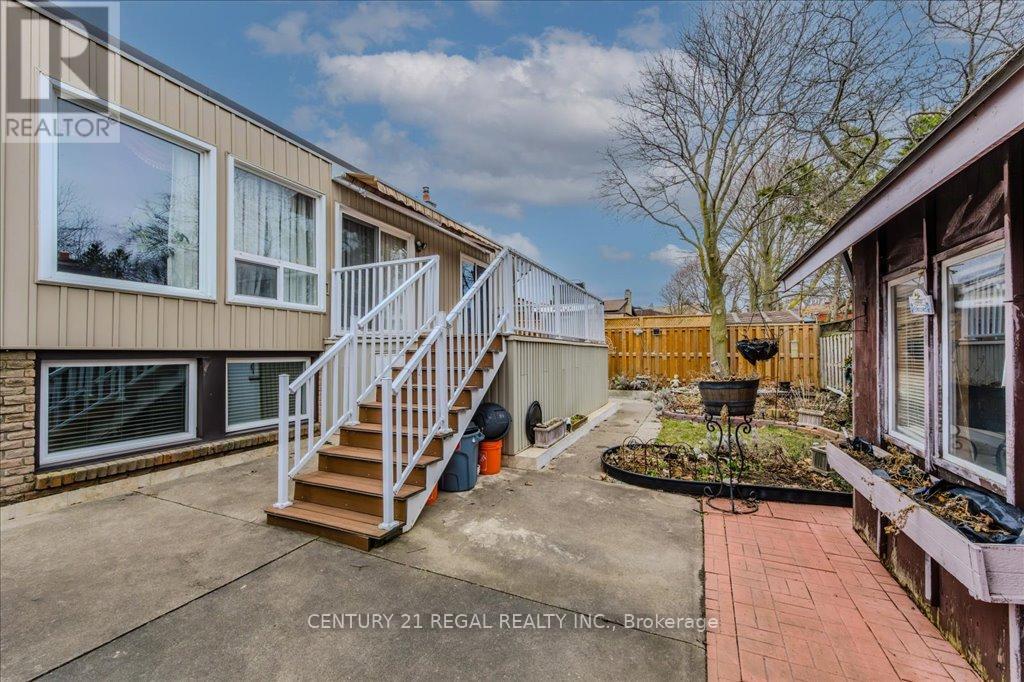 107 Roseneath Crescent, Kitchener, Ontario  N2E 1V8 - Photo 41 - X12094383