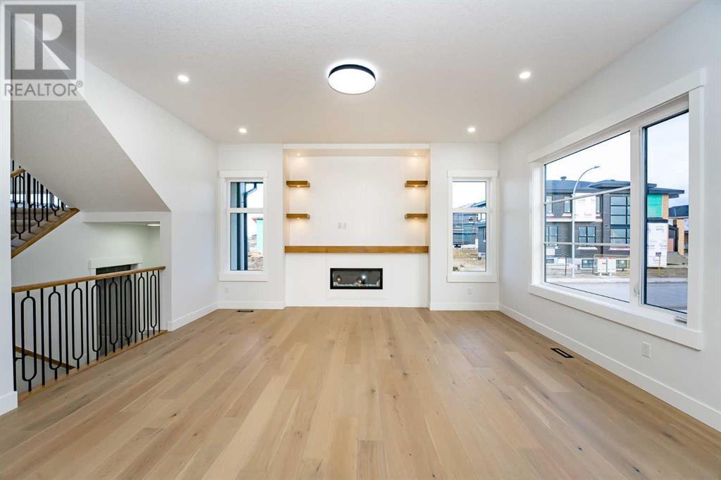Property at 1040 Waterstone Green image 5