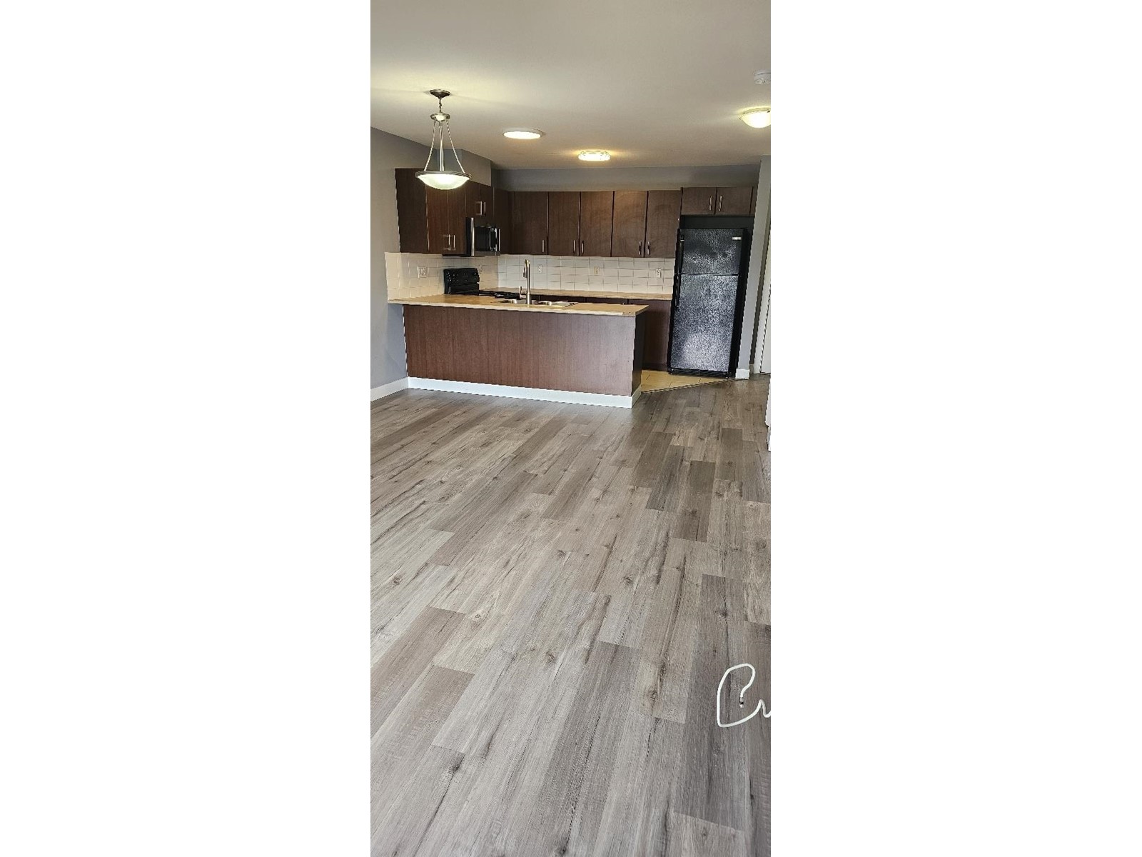 Property at 402 45567 YALE ROAD image 4