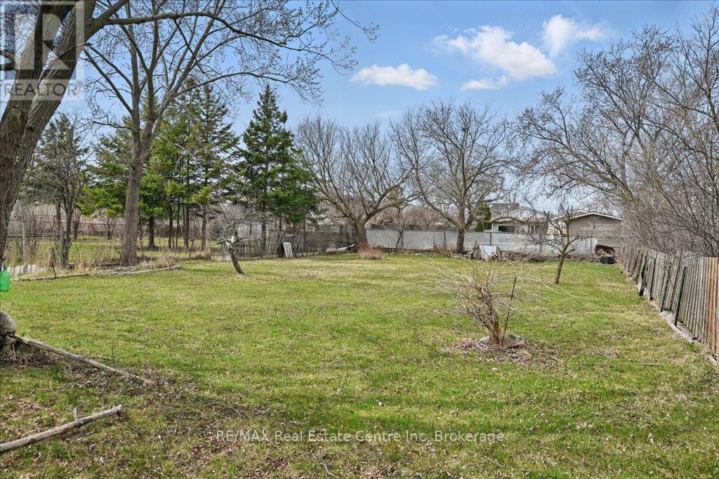 267 Margaret Avenue, Hamilton, Ontario  L8E 2J1 - Photo 4 - X12086925