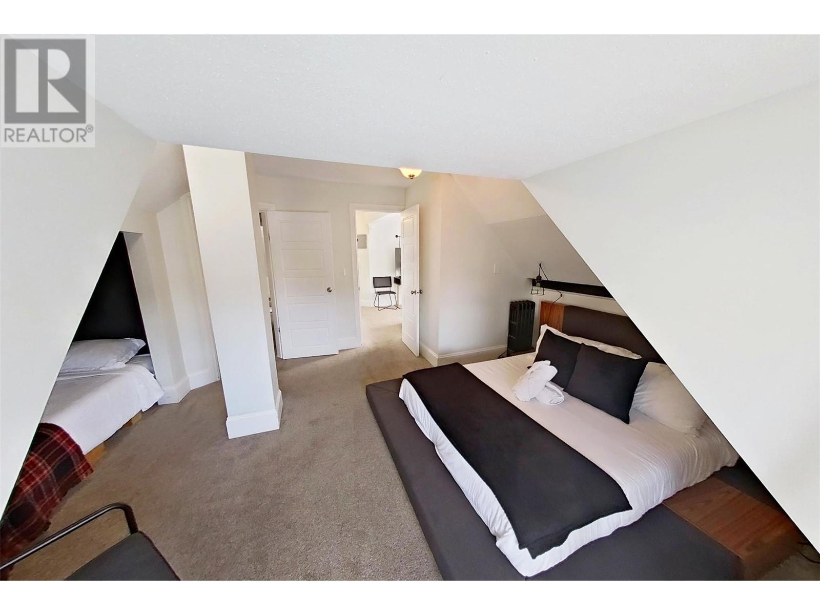 135 12th  S Avenue, Cranbrook, British Columbia  V1C 2Y9 - Photo 15 - 10341554
