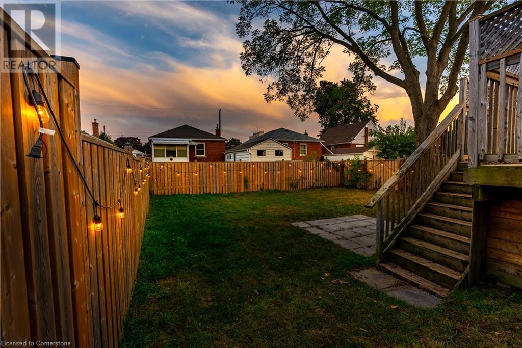207 East 33rd Street, Hamilton, Ontario  L8V 3T7 - Photo 39 - 40712543
