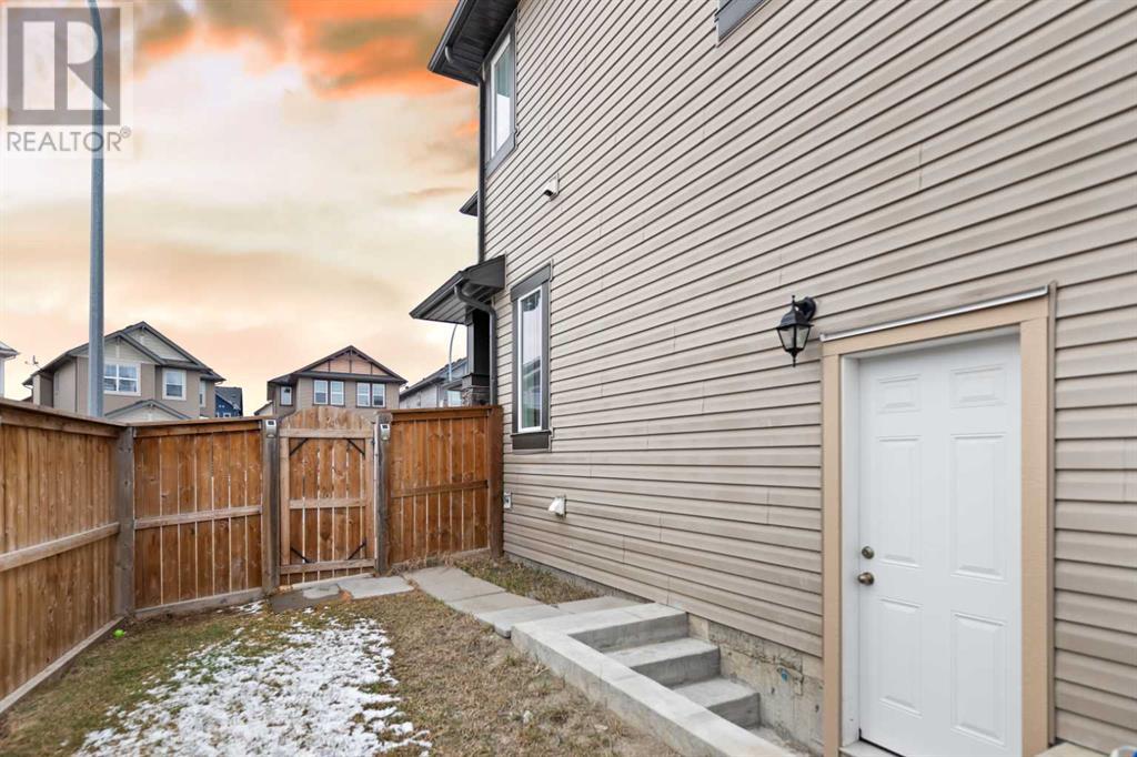 Property at 68 Skyview Shores Road NE image 3