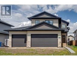 136 Hollman Close Hawkridge Estates, Penhold, Ca